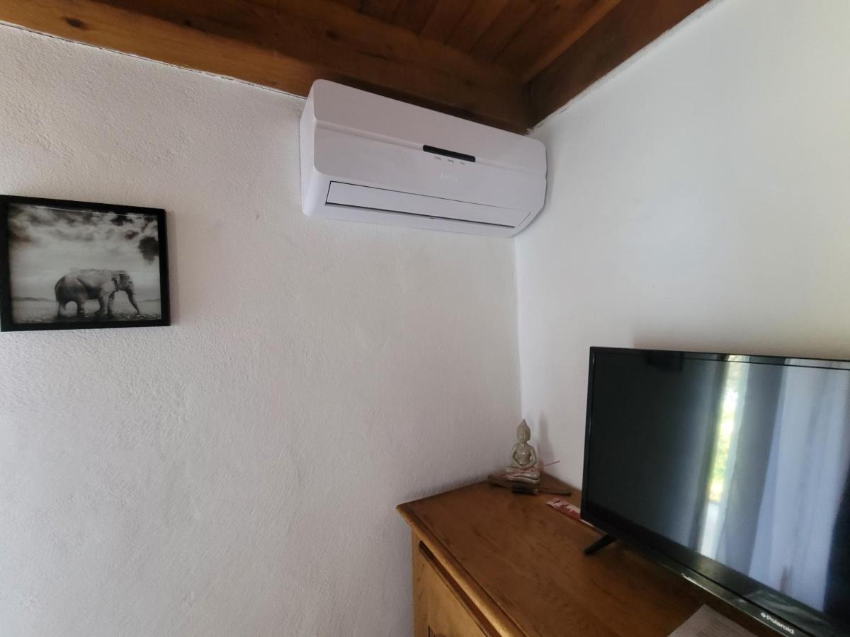 Logement Entier Et Calme 55M2 Avec Spa - Sauna Et Borne De Recharge 7Kw Apartment Meyreuil Ngoại thất bức ảnh